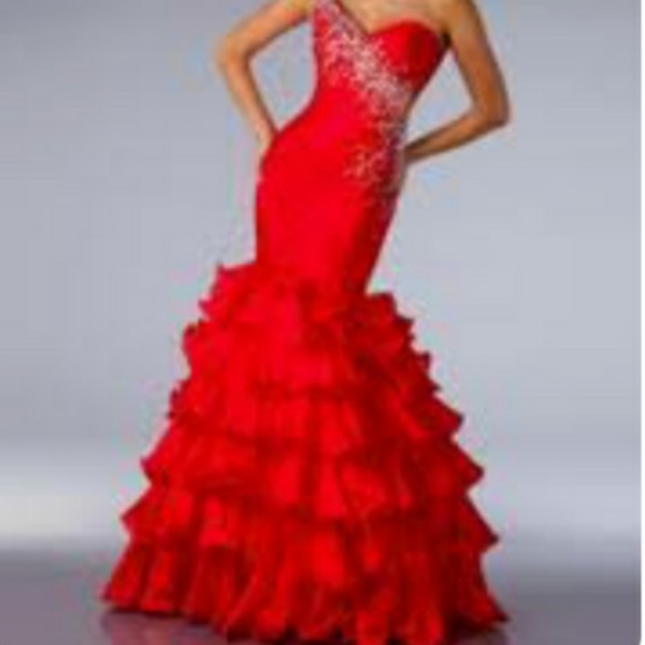 ALYCE DRESS - Picture 15 of 16